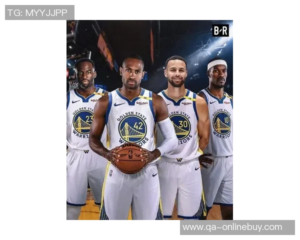 勇士新阵容崛起霍福德助力库里展现无敌风采