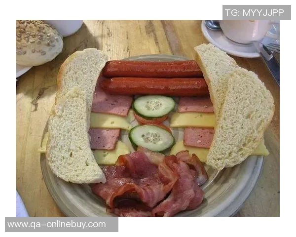 哈兰德饮食揭秘：每天六顿美食每周末尽情享受肉类盛宴